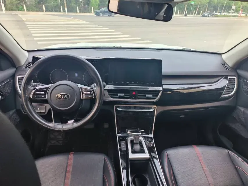 2020 Kia KX3 1.5L 115HP L4 CVT,autocango,china used car exporter,china ev exporter,chinese used car exporter,chinese used ev exporter