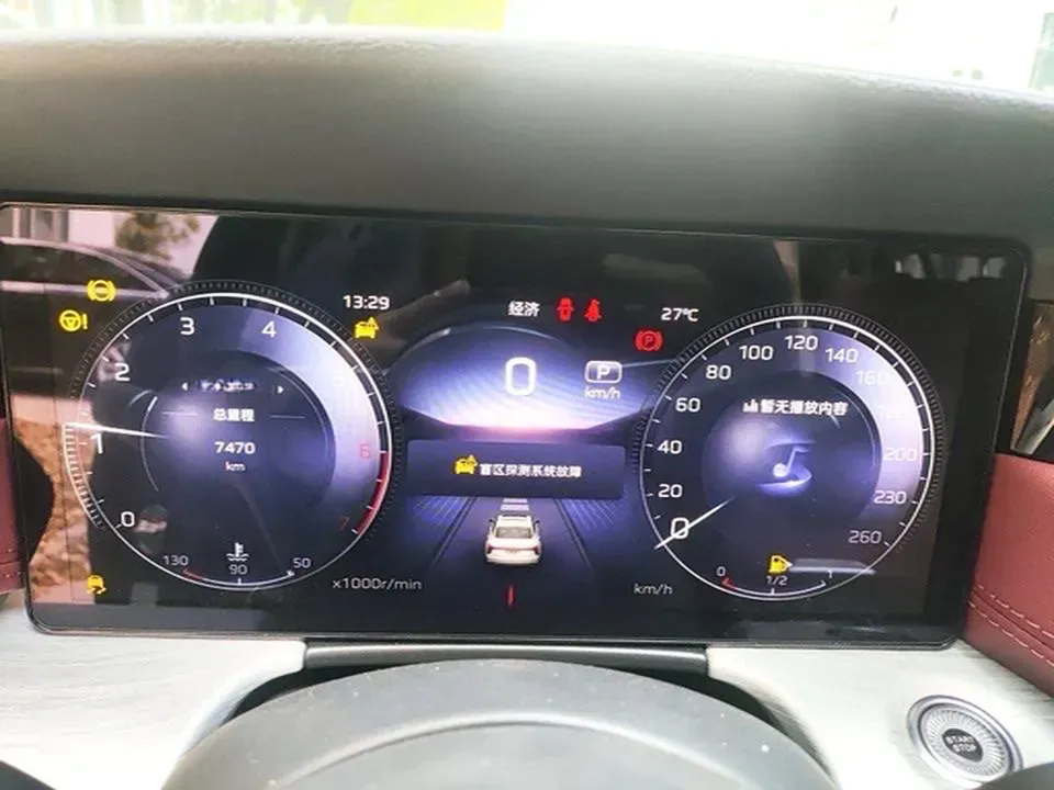 2025 HongQi H5 1.5T 169HP L4 1DHT Hybrid,autocango,china used car exporter,china ev exporter,chinese used car exporter,chinese used ev exporter