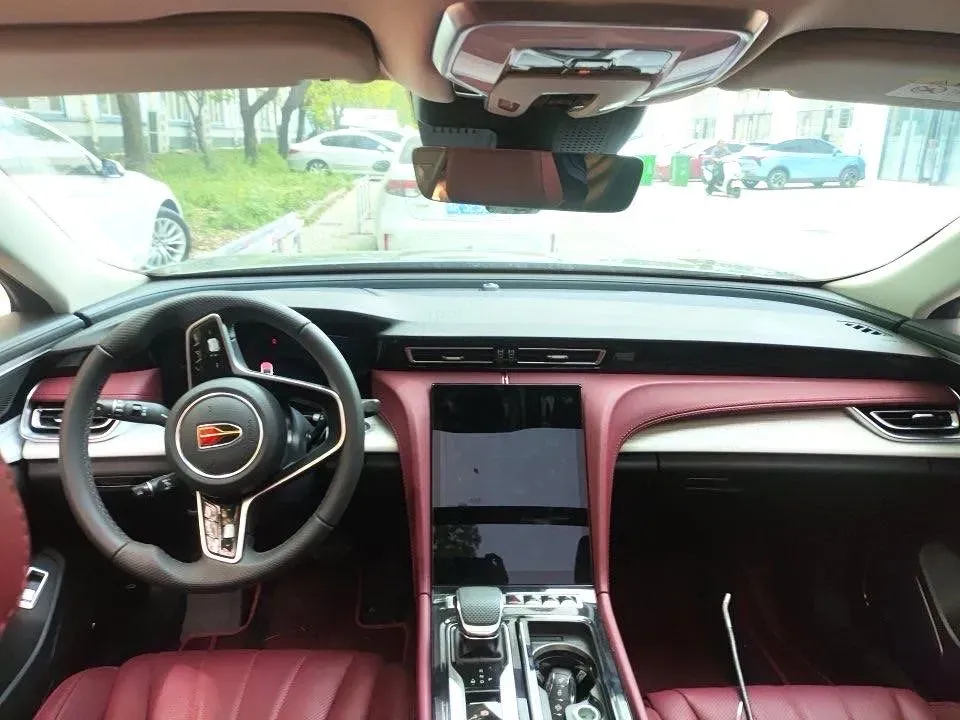 2025 HongQi H5 1.5T 169HP L4 1DHT Hybrid,autocango,china used car exporter,china ev exporter,chinese used car exporter,chinese used ev exporter