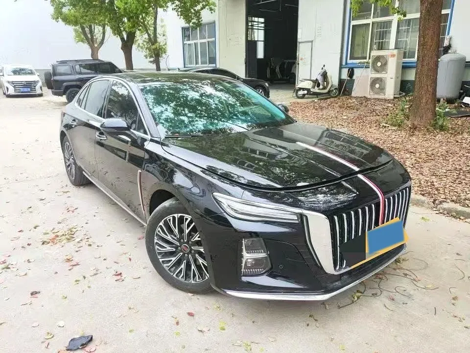 2025 HongQi H5 1.5T 169HP L4 1DHT Hybrid,autocango,china used car exporter,china ev exporter,chinese used car exporter,chinese used ev exporter