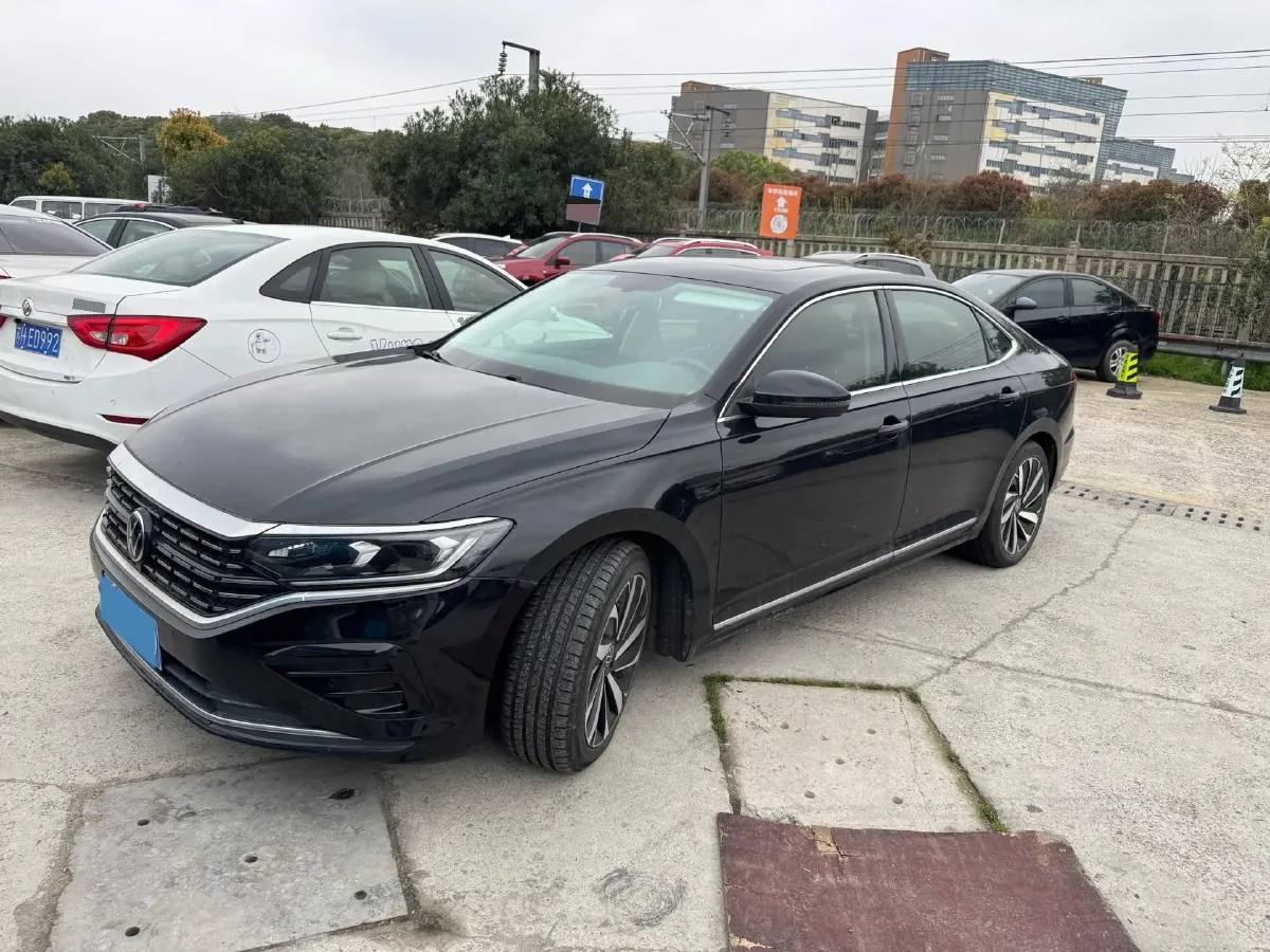 2022 Xpeng P7 BEV 60.2KWH,autocango,china used car exporter,china ev exporter,chinese used car exporter,chinese used ev exporter