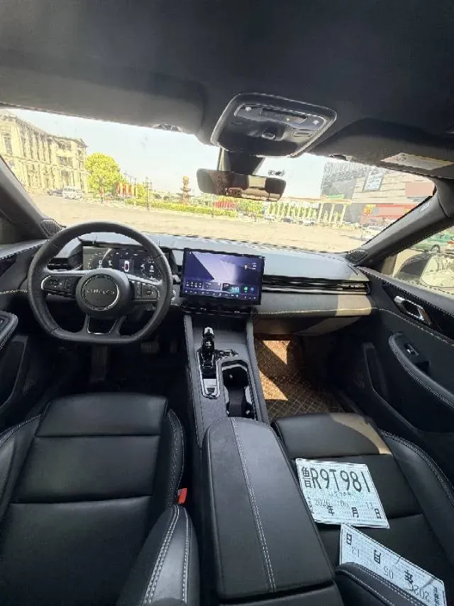 2023 Haval H5 2.0T 224HP L4 8AT,autocango,china used car exporter,china ev exporter,chinese used car exporter,chinese used ev exporter