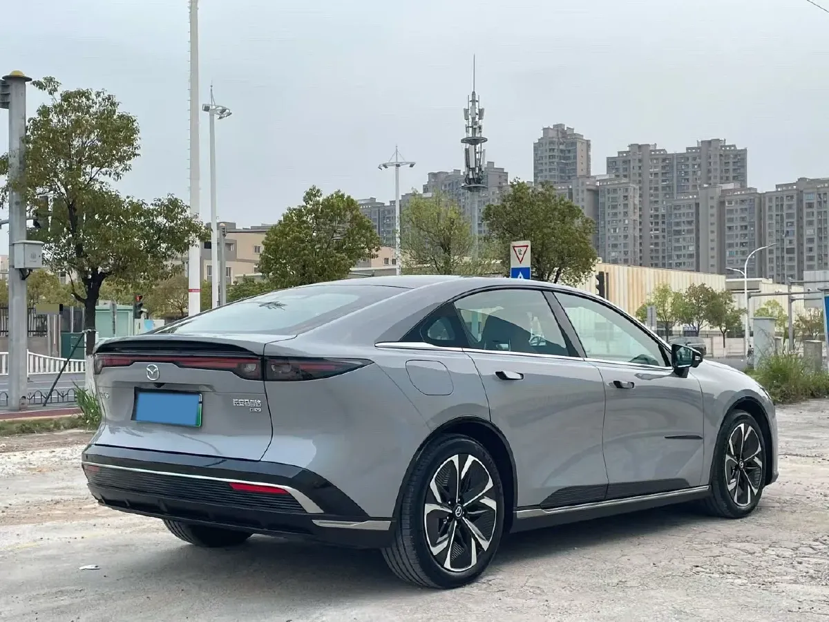 2024 Mazda EZ-6 BEV 68.8KWH,autocango,china used car exporter,china ev exporter,chinese used car exporter,chinese used ev exporter