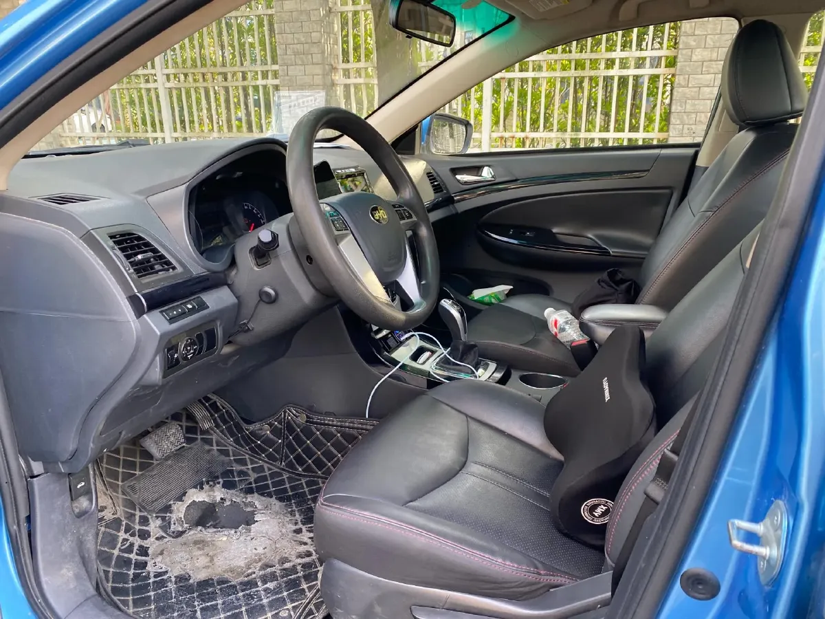 2018 BYD e5 BEV 60.48KWH,autocango,china used car exporter,china ev exporter,chinese used car exporter,chinese used ev exporter