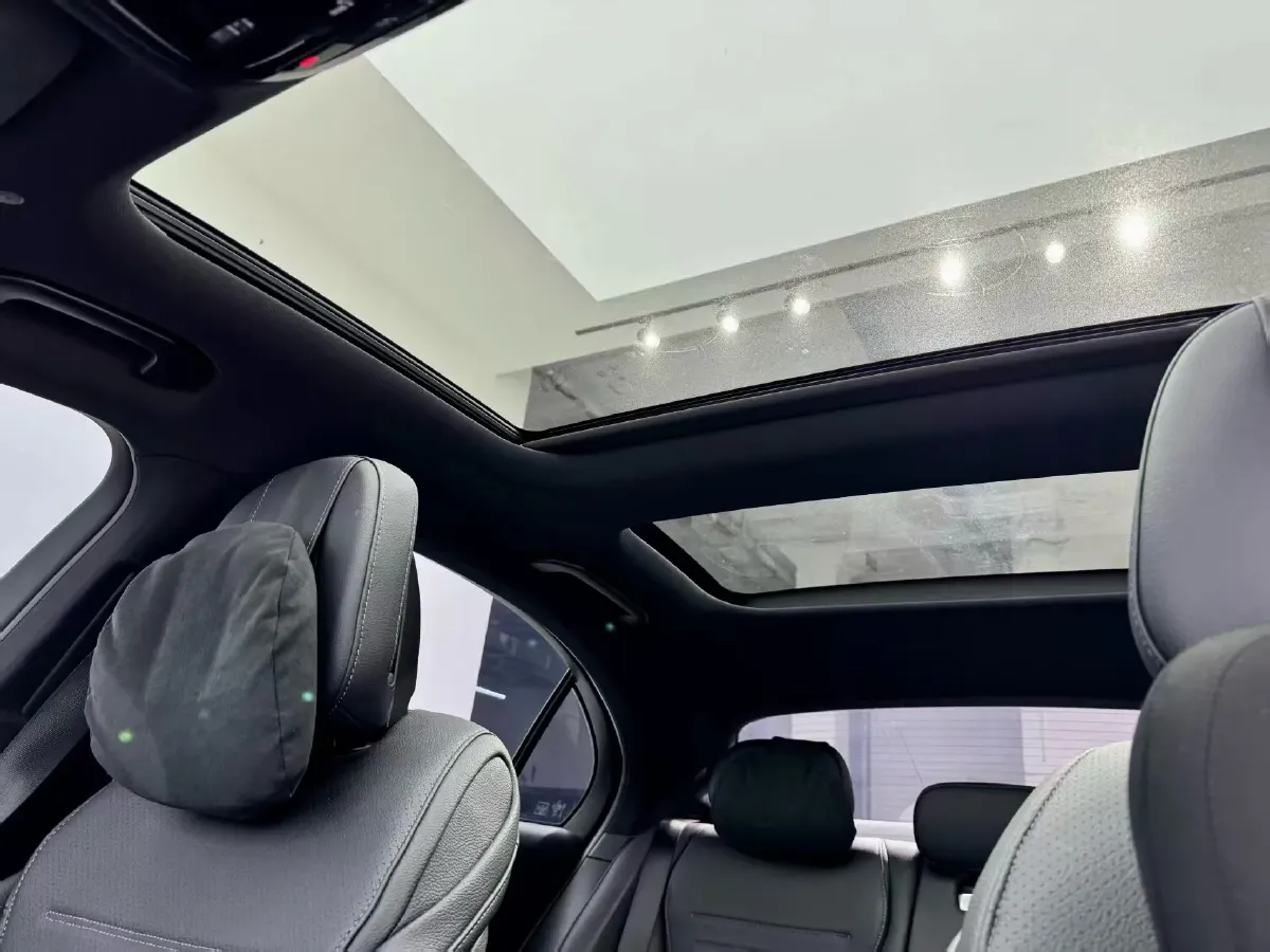 2025 Mercedes-Benz C Class 1.5T 204HP L4 9AT,autocango,china used car exporter,china ev exporter,chinese used car exporter,chinese used ev exporter