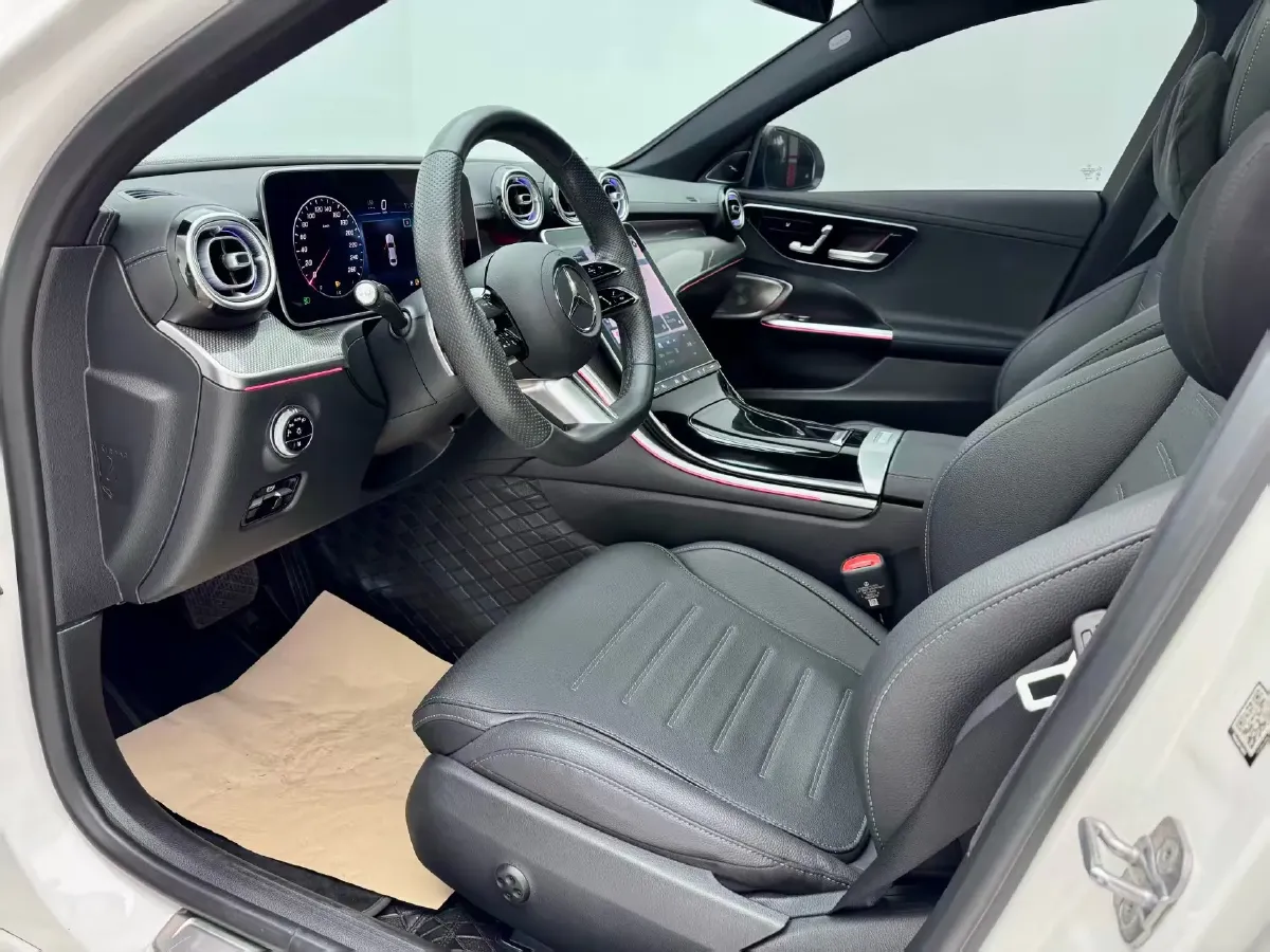 2025 Mercedes-Benz C Class 1.5T 204HP L4 9AT,autocango,china used car exporter,china ev exporter,chinese used car exporter,chinese used ev exporter