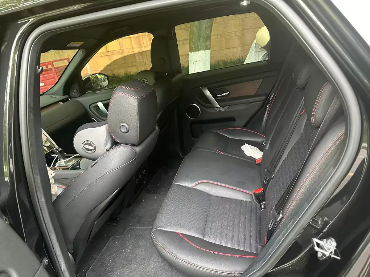 2022 Land Rover Discovery Sport 2.0T 249HP L4 9AT,autocango,china used car exporter,china ev exporter,chinese used car exporter,chinese used ev exporter