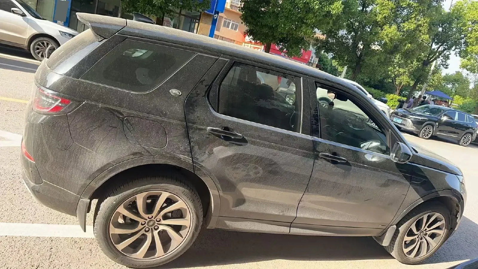 2022 Land Rover Discovery Sport 2.0T 249HP L4 9AT,autocango,china used car exporter,china ev exporter,chinese used car exporter,chinese used ev exporter