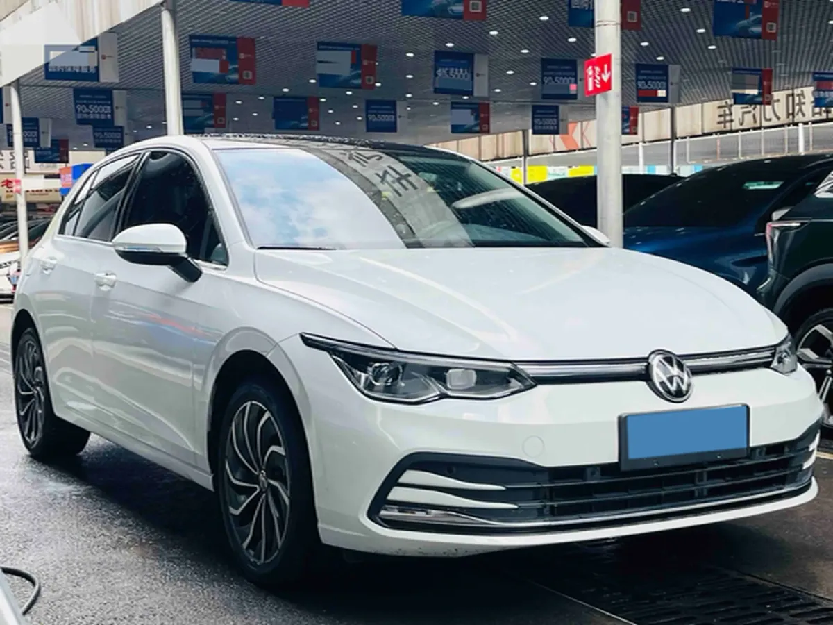 2023 Volkswagen Golf 1.4T 150HP L4 7DCT,autocango,china used car exporter,china ev exporter,chinese used car exporter,chinese used ev exporter