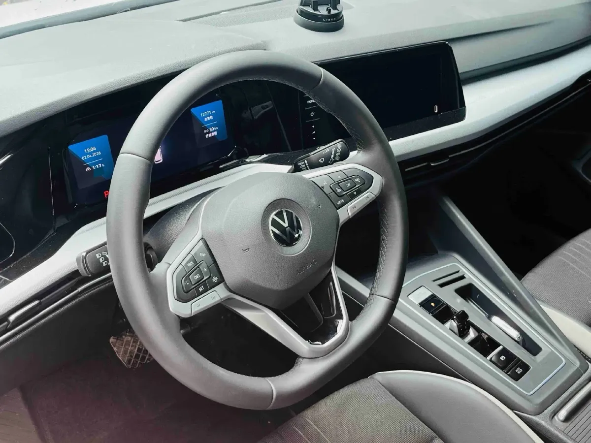 2023 Volkswagen Golf 1.4T 150HP L4 7DCT,autocango,china used car exporter,china ev exporter,chinese used car exporter,chinese used ev exporter