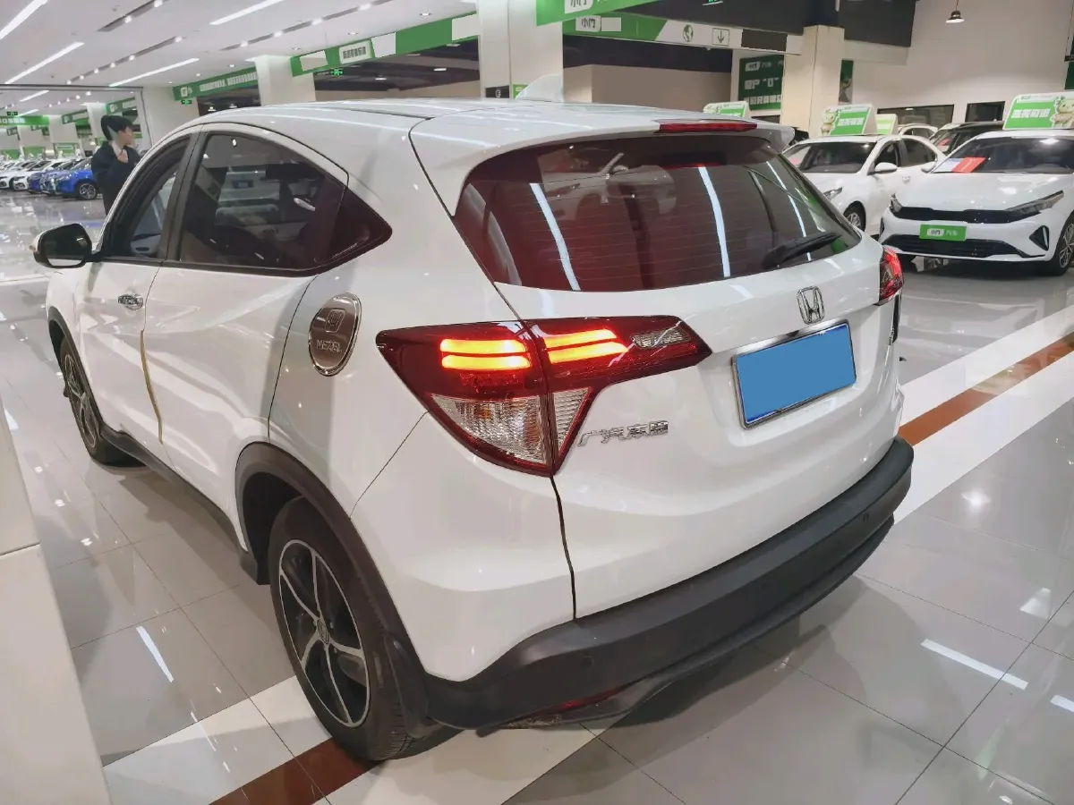 2020 Honda Vezel 1.5L 131HP L4 CVT,autocango,china used car exporter,china ev exporter,chinese used car exporter,chinese used ev exporter