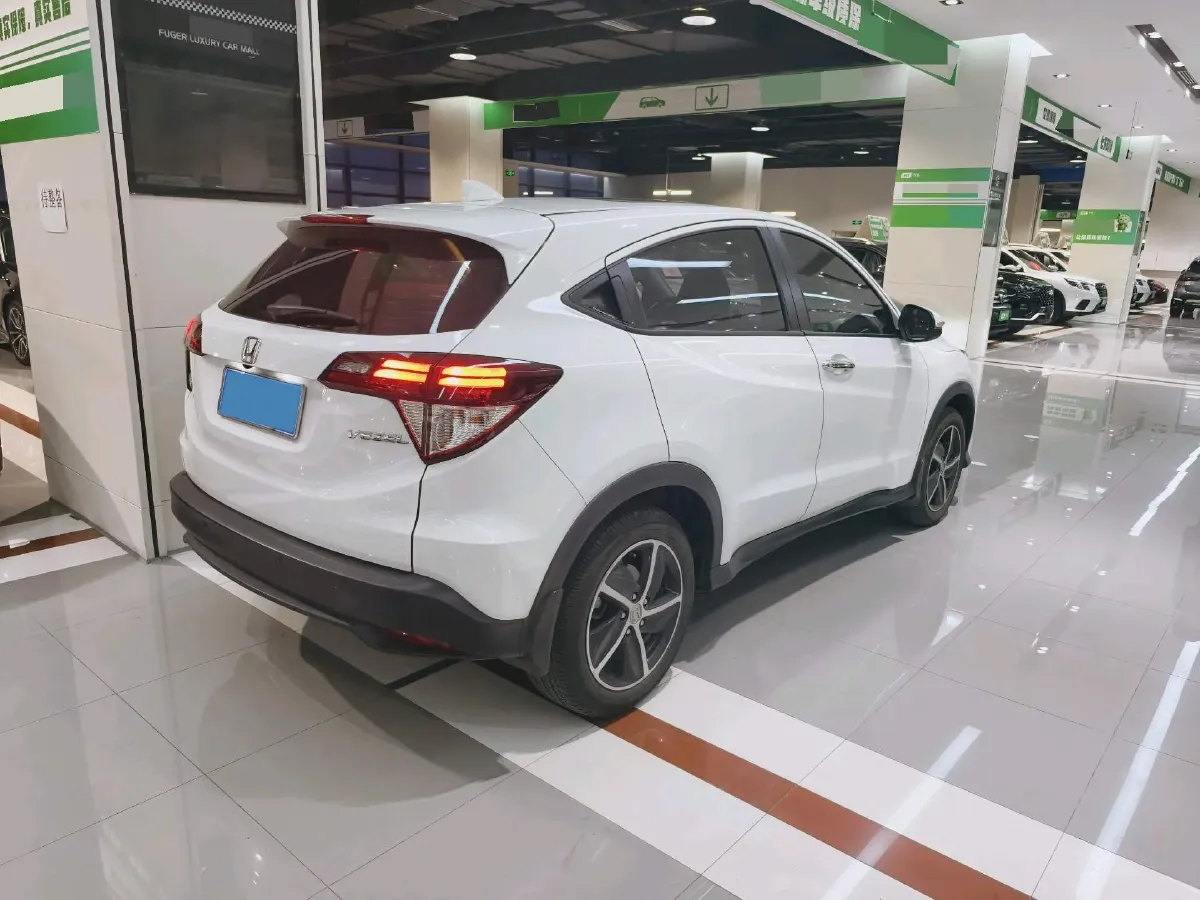 2020 Honda Vezel 1.5L 131HP L4 CVT,autocango,china used car exporter,china ev exporter,chinese used car exporter,chinese used ev exporter