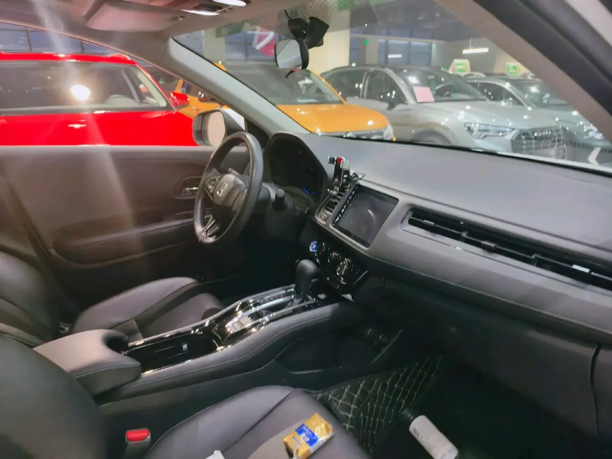 2020 Honda Vezel 1.5L 131HP L4 CVT,autocango,china used car exporter,china ev exporter,chinese used car exporter,chinese used ev exporter