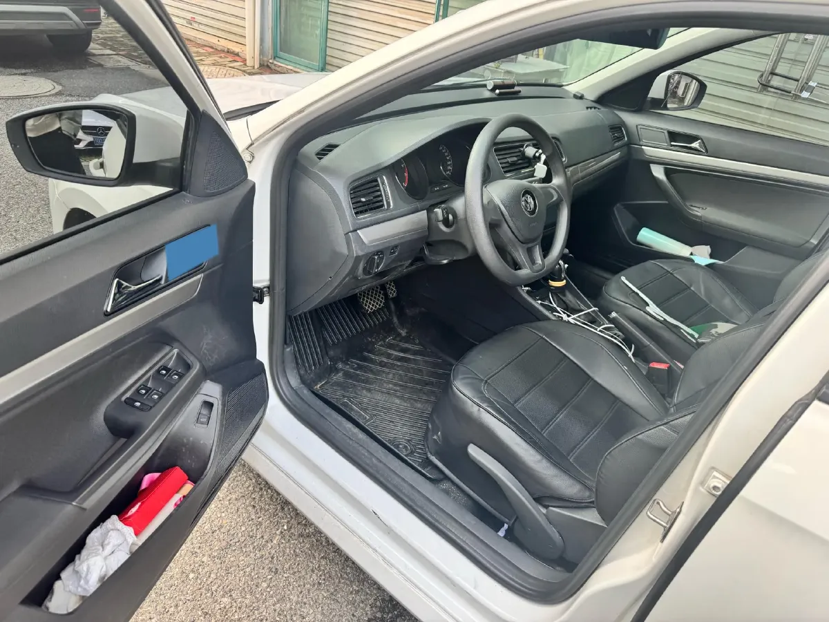 2017 Volkswagen Lavida 1.6L 110HP L4 6AT,autocango,china used car exporter,china ev exporter,chinese used car exporter,chinese used ev exporter