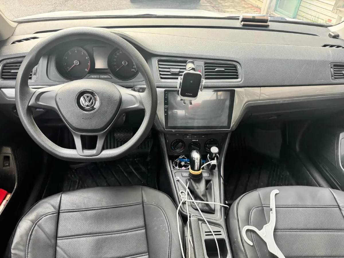 2017 Volkswagen Lavida 1.6L 110HP L4 6AT,autocango,china used car exporter,china ev exporter,chinese used car exporter,chinese used ev exporter