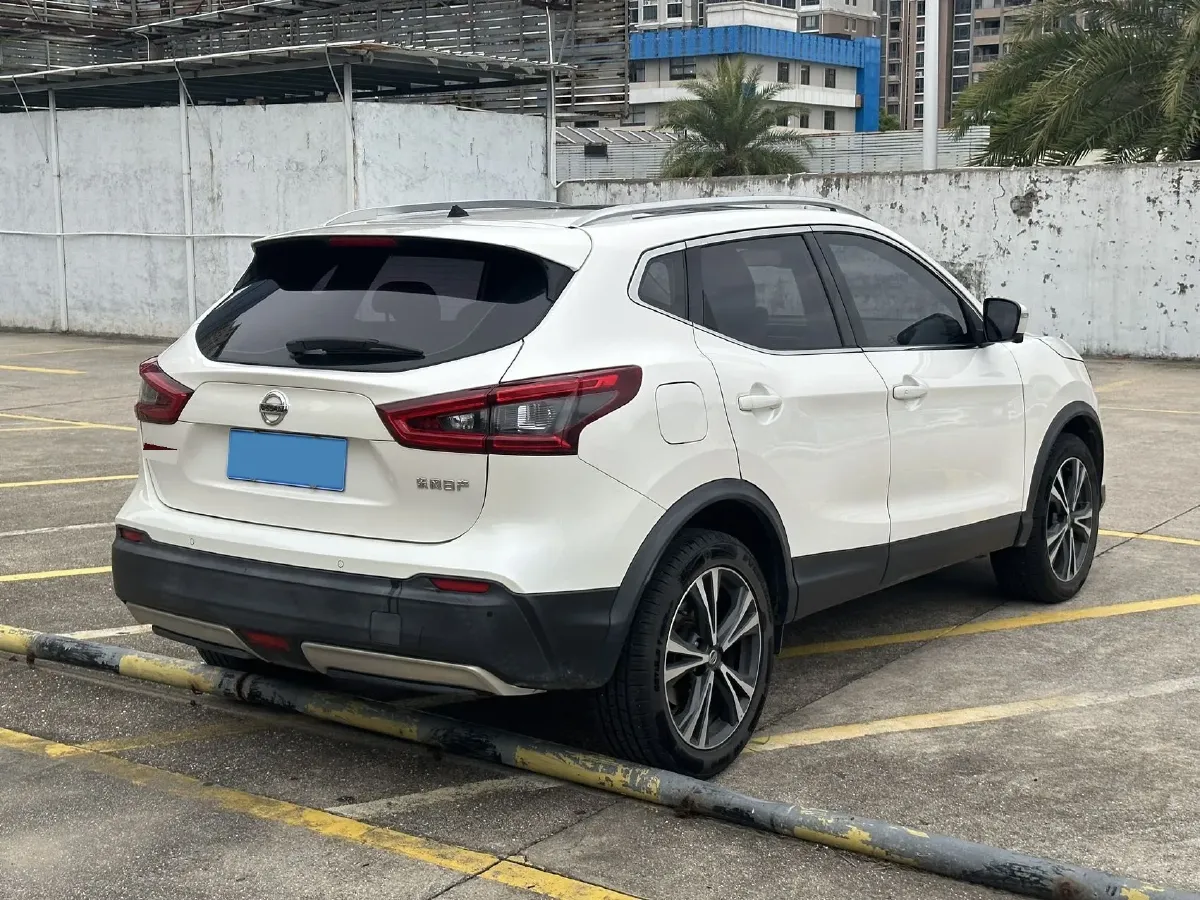 2022 Nissan Qashqai 2.0L 151HP L4 CVT,autocango,china used car exporter,china ev exporter,chinese used car exporter,chinese used ev exporter
