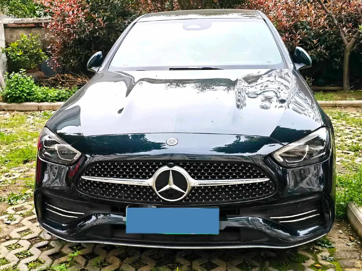 2023 Mercedes-Benz C Class 2.0T 204HP L4 9AT PHEV 25.4KWH,autocango,china used car exporter,china ev exporter,chinese used car exporter,chinese used ev exporter