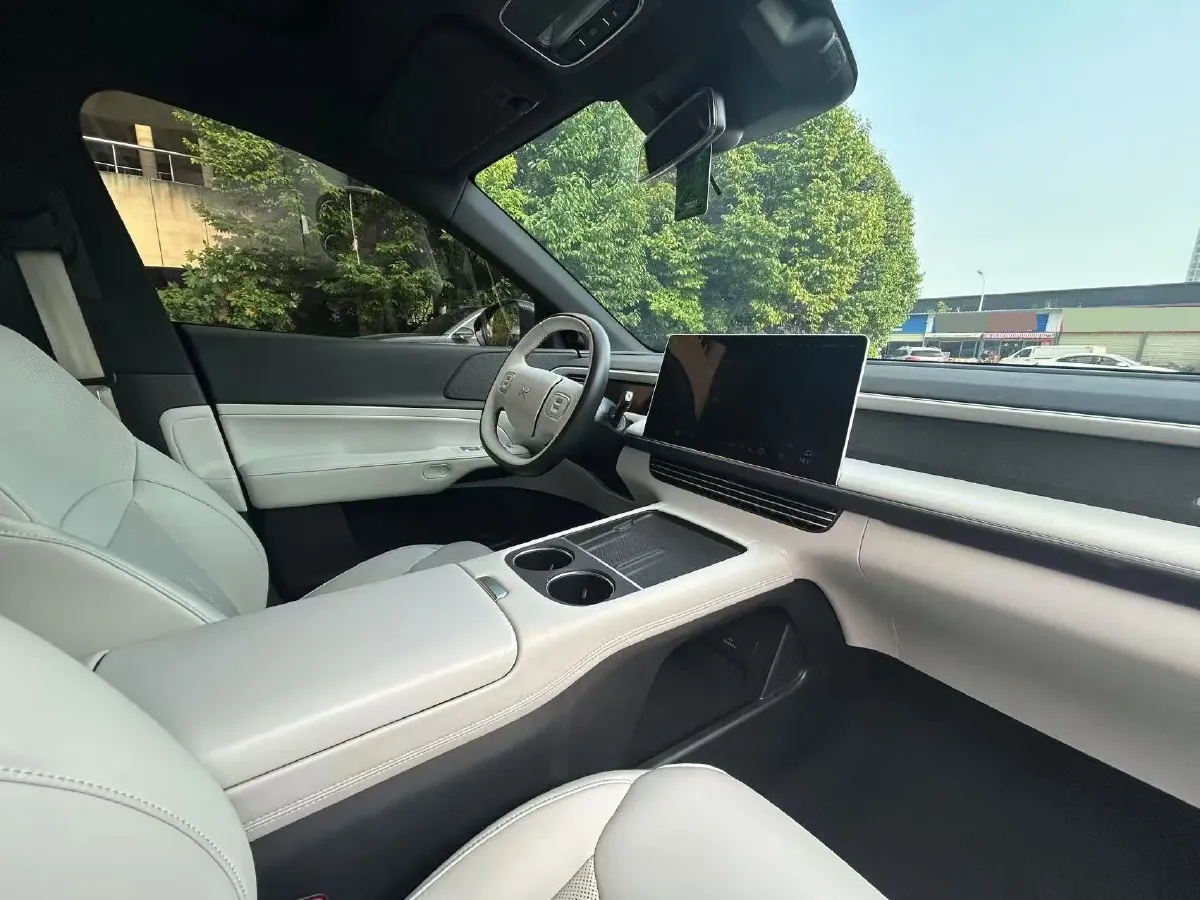 2023 Xpeng G6 BEV 87.5KWH,autocango,china used car exporter,china ev exporter,chinese used car exporter,chinese used ev exporter