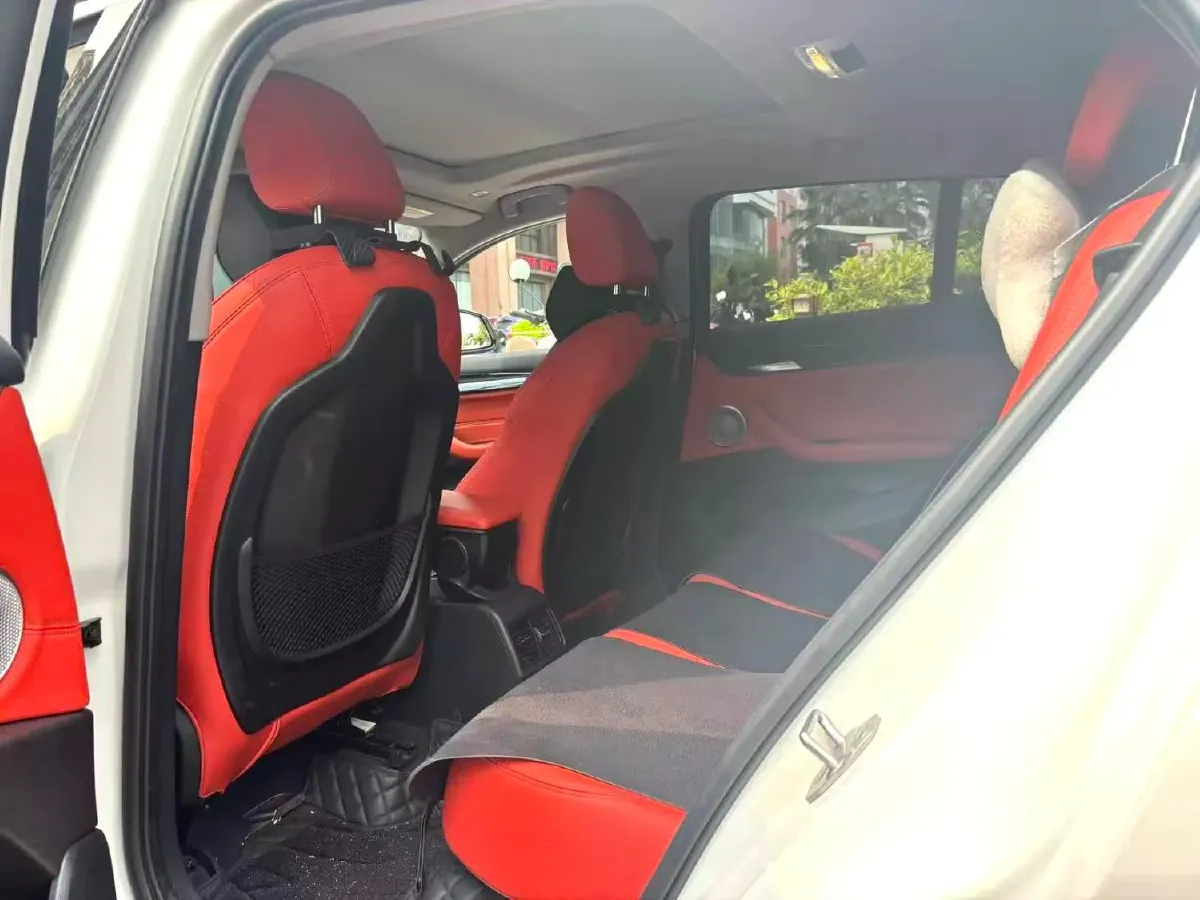 2023 BMW X2 2.0T 178HP L4 7DCT,autocango,china used car exporter,china ev exporter,chinese used car exporter,chinese used ev exporter