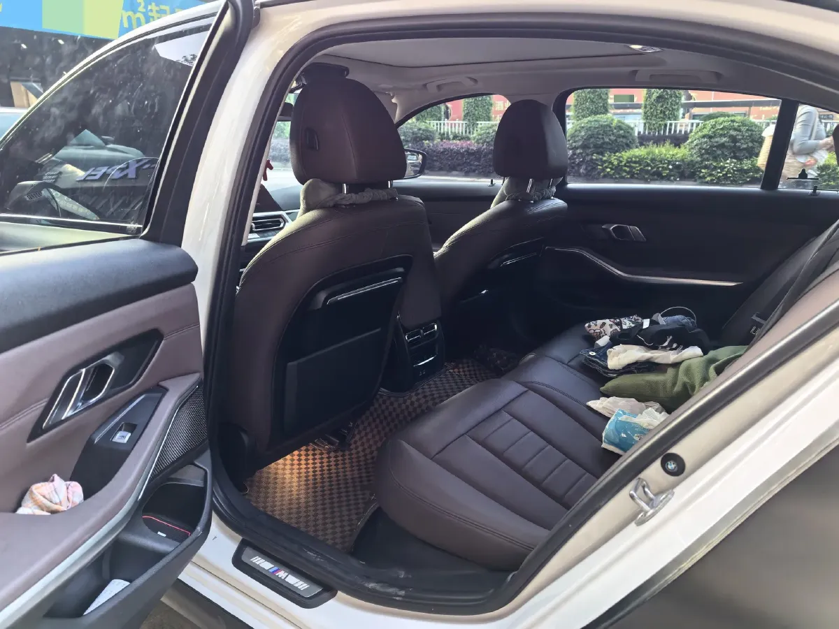 2020 BMW 3 Series 2.0T 184HP L4 8AT,autocango,china used car exporter,china ev exporter,chinese used car exporter,chinese used ev exporter