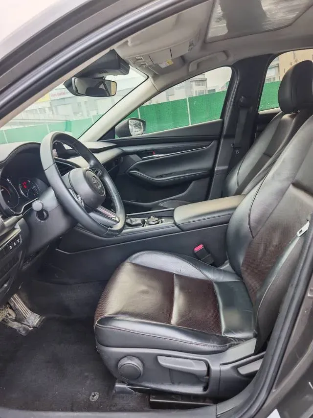 2020 Mazda 3 Axela 2.0L 158HP L4 6AT,autocango,china used car exporter,china ev exporter,chinese used car exporter,chinese used ev exporter