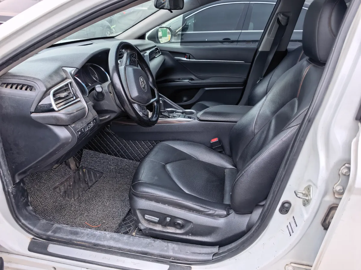 2019 Toyota Camry 2.0L 178HP L4 CVT,autocango,china used car exporter,china ev exporter,chinese used car exporter,chinese used ev exporter