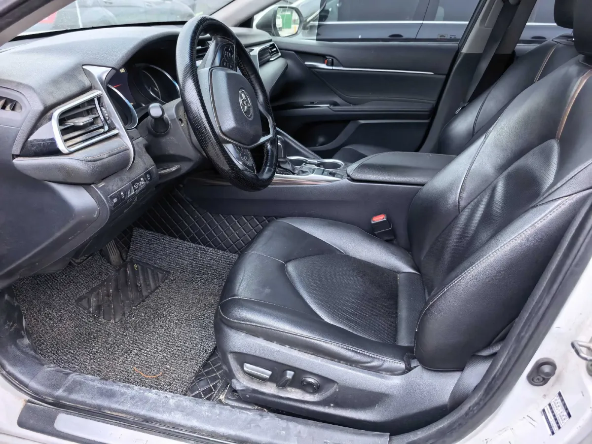 2019 Toyota Camry 2.0L 178HP L4 CVT,autocango,china used car exporter,china ev exporter,chinese used car exporter,chinese used ev exporter