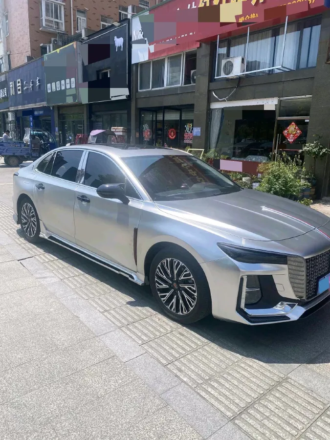 2024 HongQi H5 2.0T 224HP L4 8AT,autocango,china used car exporter,china ev exporter,chinese used car exporter,chinese used ev exporter