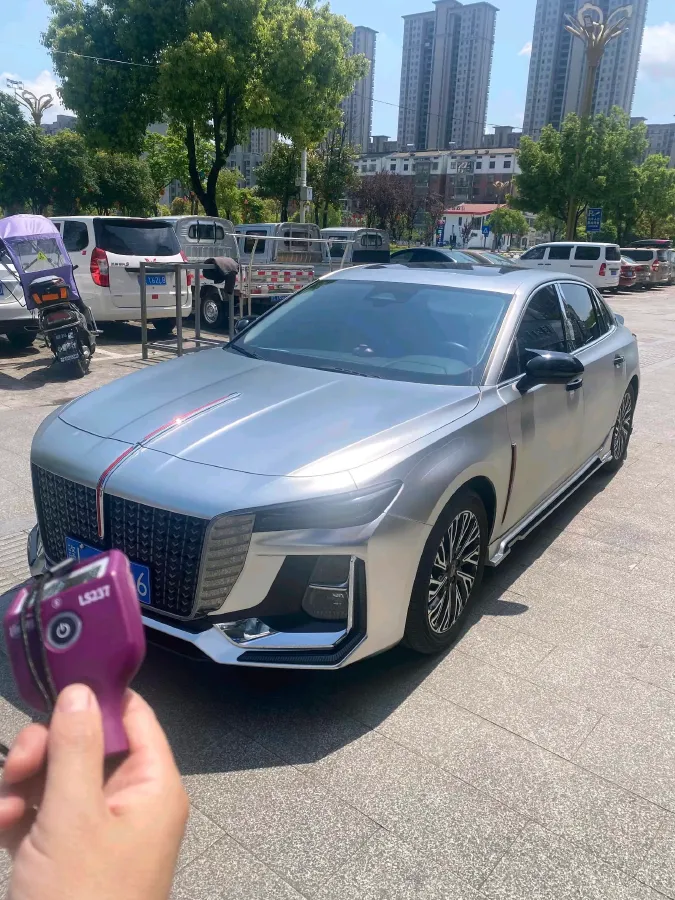 2024 HongQi H5 2.0T 224HP L4 8AT,autocango,china used car exporter,china ev exporter,chinese used car exporter,chinese used ev exporter