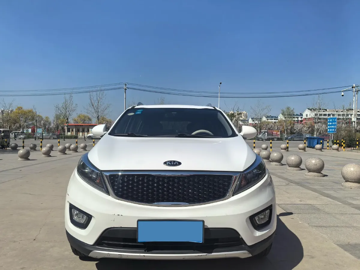 2016 Kia Sportage R 2.0L 165HP L4 6AT,autocango,china used car exporter,china ev exporter,chinese used car exporter,chinese used ev exporter