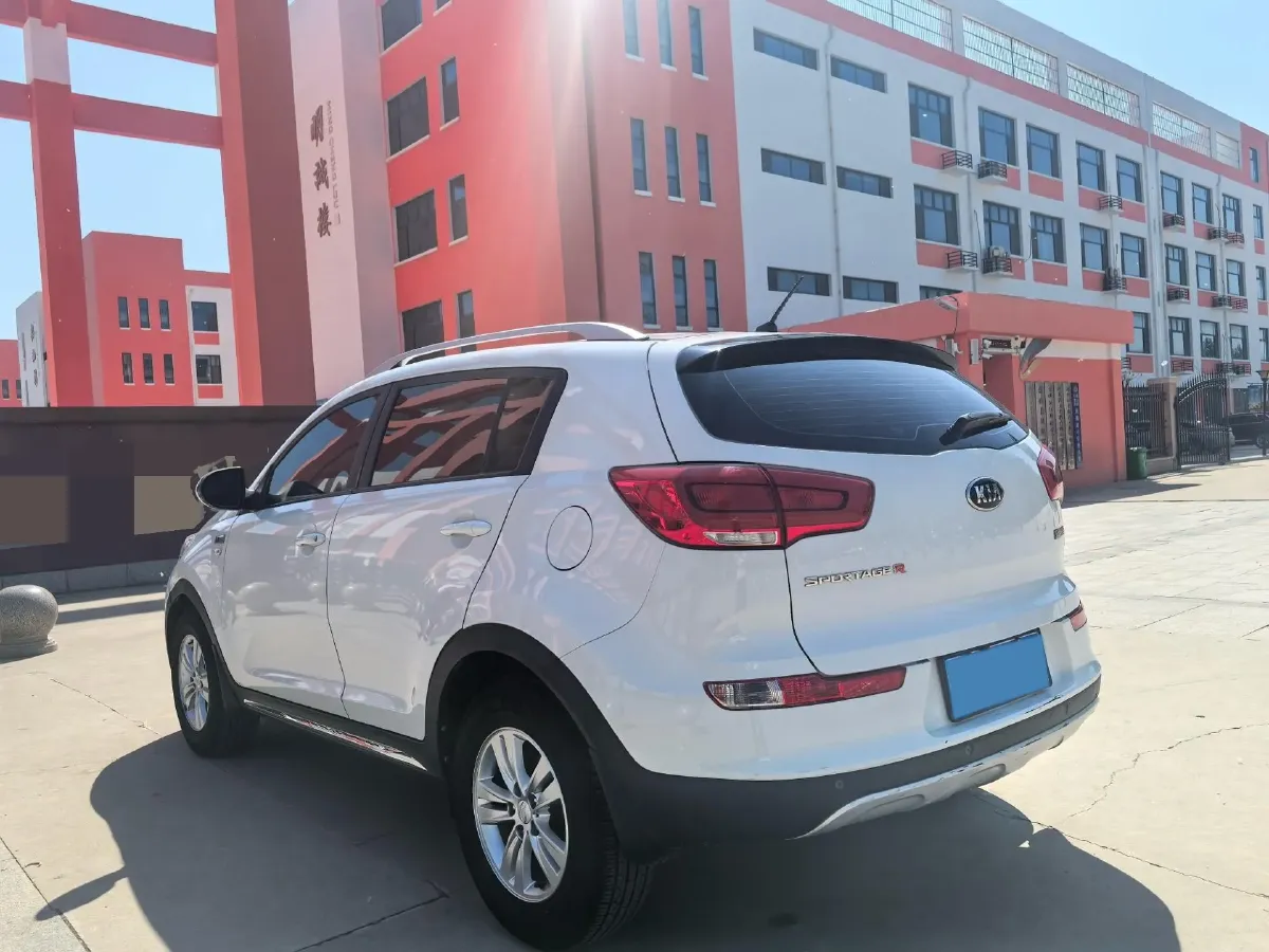 2016 Kia Sportage R 2.0L 165HP L4 6AT,autocango,china used car exporter,china ev exporter,chinese used car exporter,chinese used ev exporter