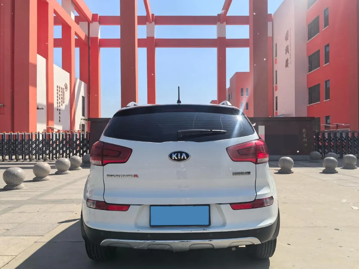 2016 Kia Sportage R 2.0L 165HP L4 6AT,autocango,china used car exporter,china ev exporter,chinese used car exporter,chinese used ev exporter