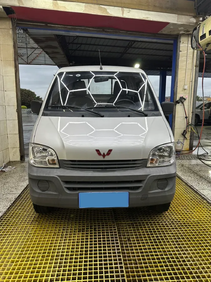 2023 WuLing ZhiGuang Mini Truck 1.5L 102HP L4 5MT,autocango,china used car exporter,china ev exporter,chinese used car exporter,chinese used ev exporter