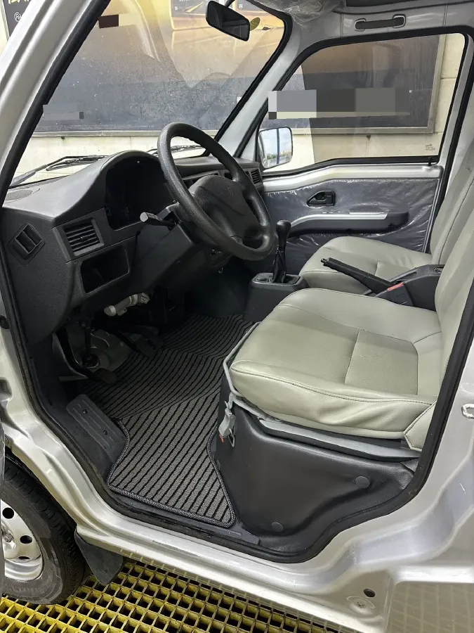 2023 WuLing ZhiGuang Mini Truck 1.5L 102HP L4 5MT,autocango,china used car exporter,china ev exporter,chinese used car exporter,chinese used ev exporter