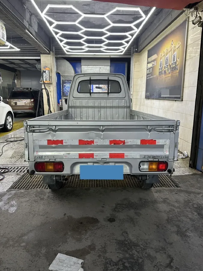 2023 WuLing ZhiGuang Mini Truck 1.5L 102HP L4 5MT,autocango,china used car exporter,china ev exporter,chinese used car exporter,chinese used ev exporter