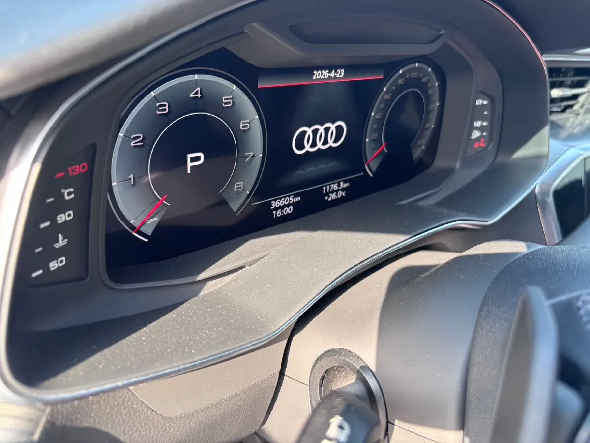 2022 Audi A6L 2.0T 224HP L4 7DCT,autocango,china used car exporter,china ev exporter,chinese used car exporter,chinese used ev exporter