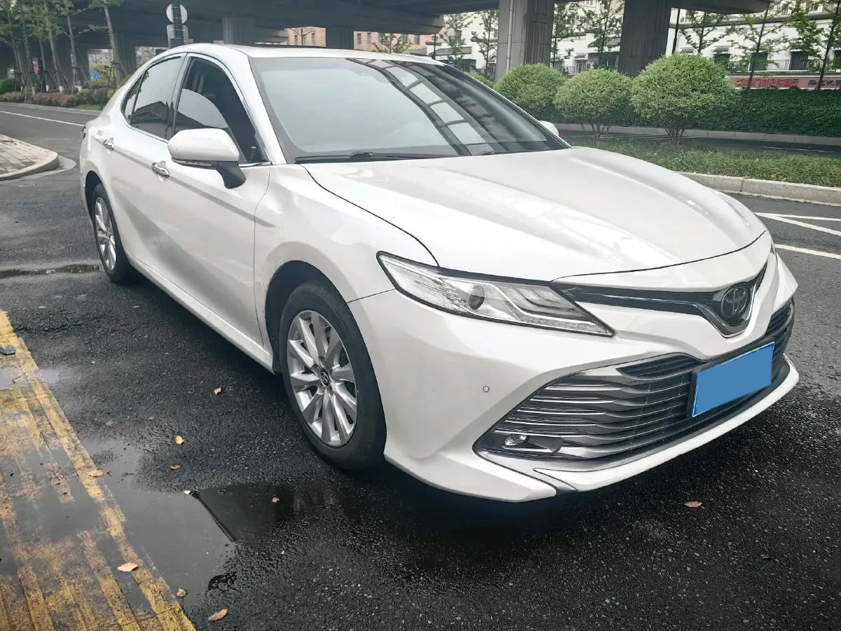 2021 Toyota Camry 2.0L 178HP L4 CVT,autocango,china used car exporter,china ev exporter,chinese used car exporter,chinese used ev exporter