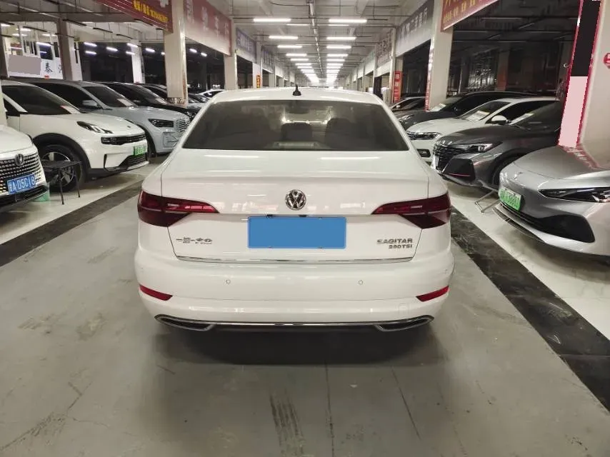 2021 Volkswagen Sagitar 1.4T 150HP L4 7DCT,autocango,china used car exporter,china ev exporter,chinese used car exporter,chinese used ev exporter