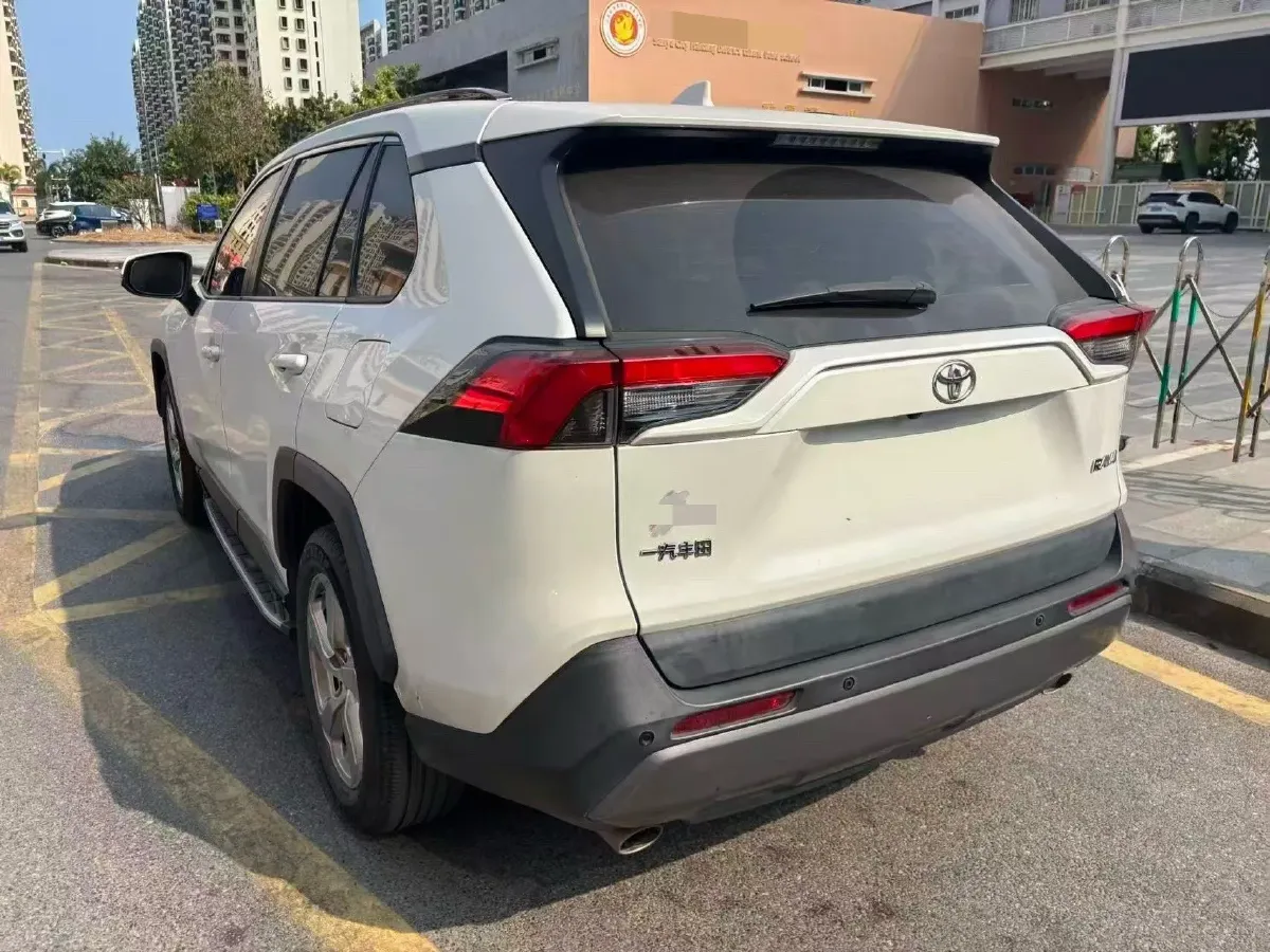 2020 Toyota RAV4 2.0L 171HP L4 CVT,autocango,china used car exporter,china ev exporter,chinese used car exporter,chinese used ev exporter