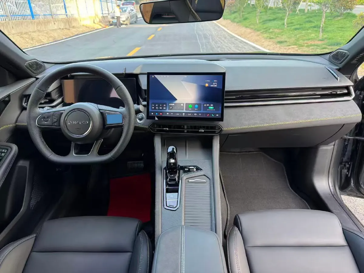 2023 Haval H5 2.0T 224HP L4 8AT,autocango,china used car exporter,china ev exporter,chinese used car exporter,chinese used ev exporter