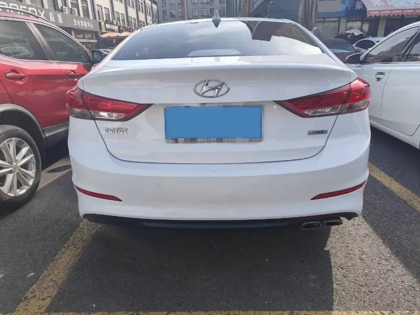 2019 Hyundai Elantra 1.5L 115HP L4 CVT,autocango,china used car exporter,china ev exporter,chinese used car exporter,chinese used ev exporter