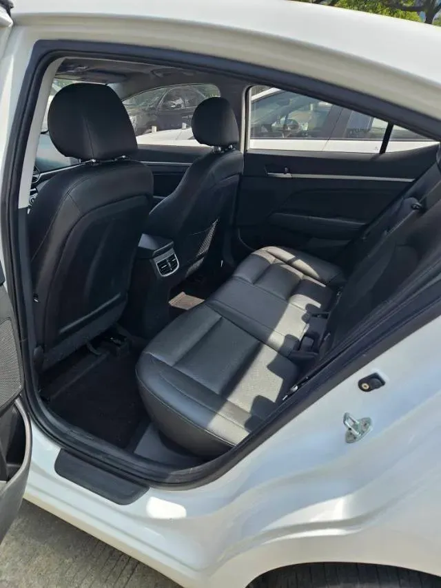 2019 Hyundai Elantra 1.5L 115HP L4 CVT,autocango,china used car exporter,china ev exporter,chinese used car exporter,chinese used ev exporter