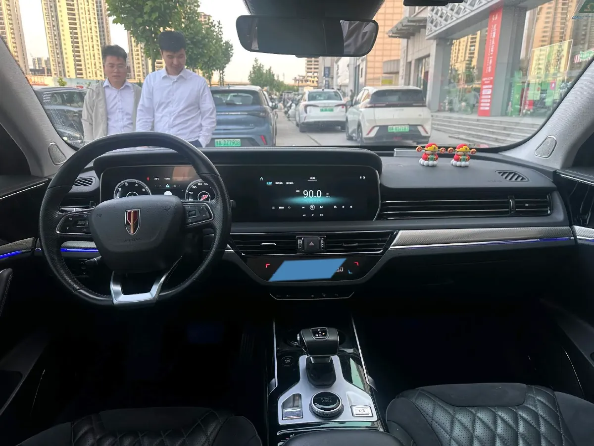 2019 HongQi HS5 2.0T 224HP L4 6AT,autocango,china used car exporter,china ev exporter,chinese used car exporter,chinese used ev exporter
