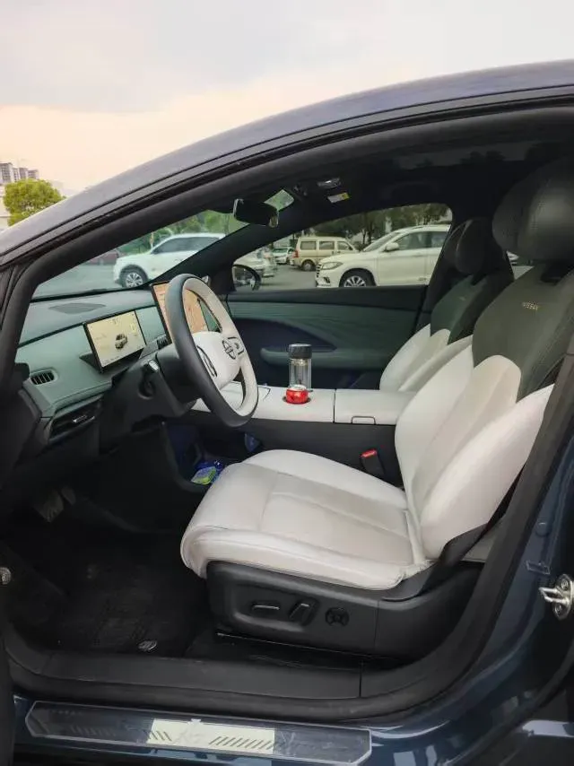 2025 Nissan N7 BEV 73KWH,autocango,china used car exporter,china ev exporter,chinese used car exporter,chinese used ev exporter