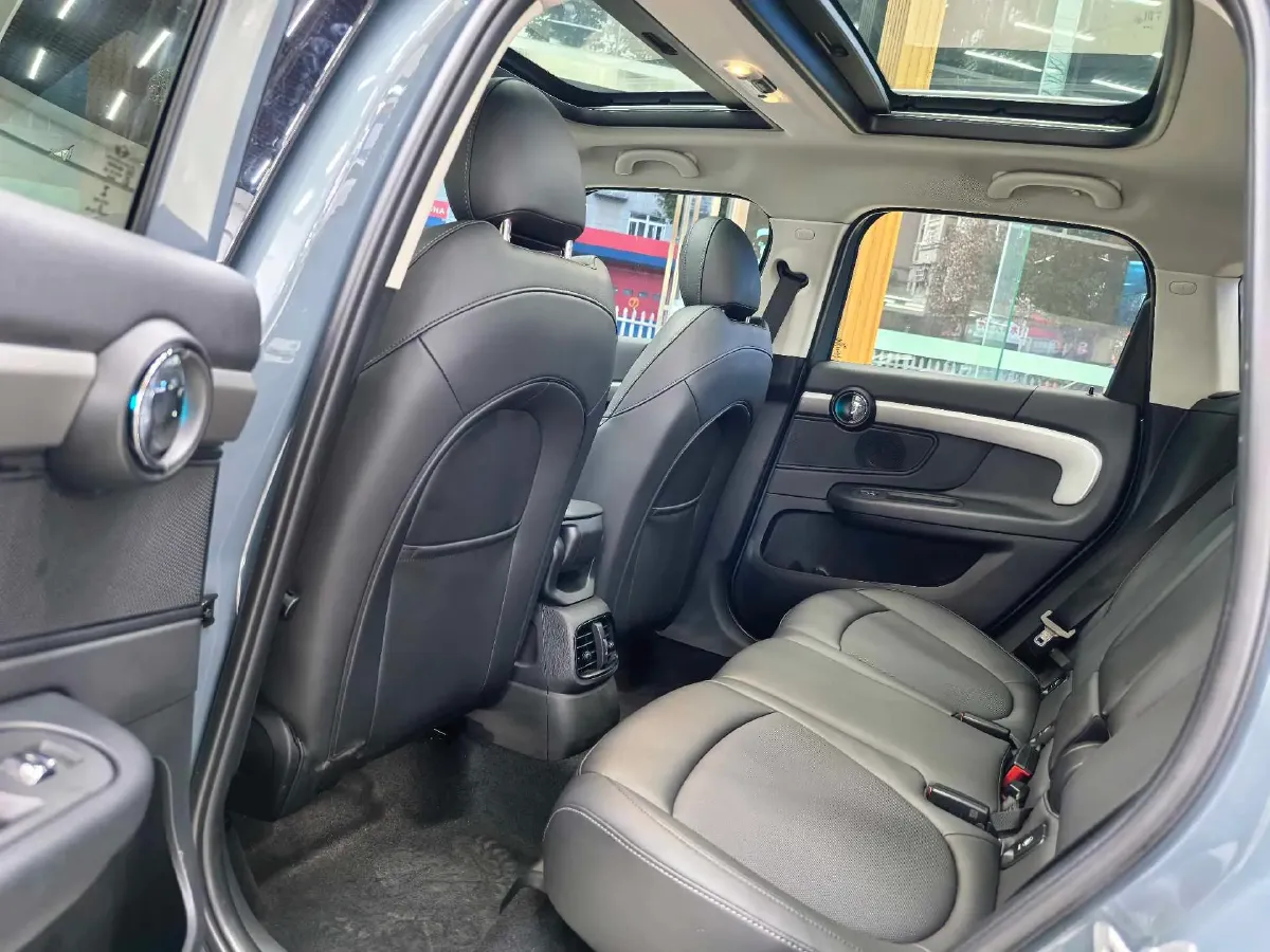 2021 MINI COUNTRYMAN 1.5T 136HP L3 8AT,autocango,china used car exporter,china ev exporter,chinese used car exporter,chinese used ev exporter