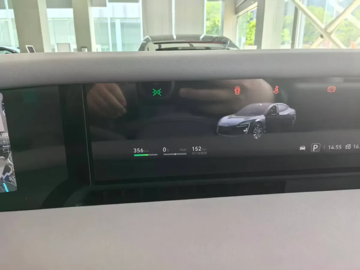 2025 Avatr 06 BEV,autocango,china used car exporter,china ev exporter,chinese used car exporter,chinese used ev exporter