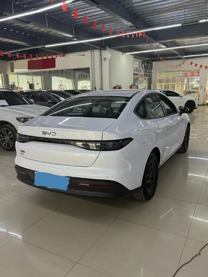 2025 BYD Seal05 DM-i 1.5L 101HP L4 E-CVT PHEV 7.68KWH,autocango,china used car exporter,china ev exporter,chinese used car exporter,chinese used ev exporter