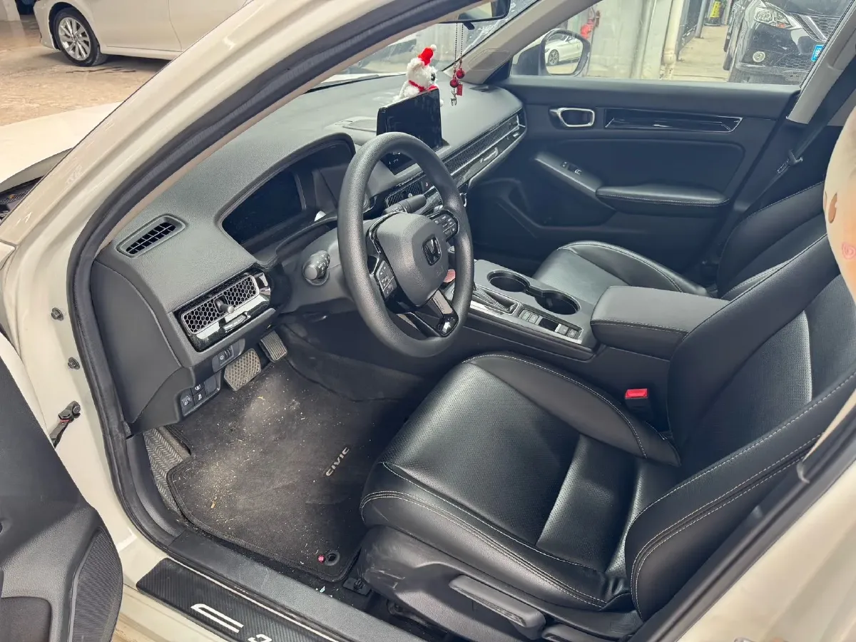 2023 Honda Civic 1.5T 182HP L4 CVT,autocango,china used car exporter,china ev exporter,chinese used car exporter,chinese used ev exporter