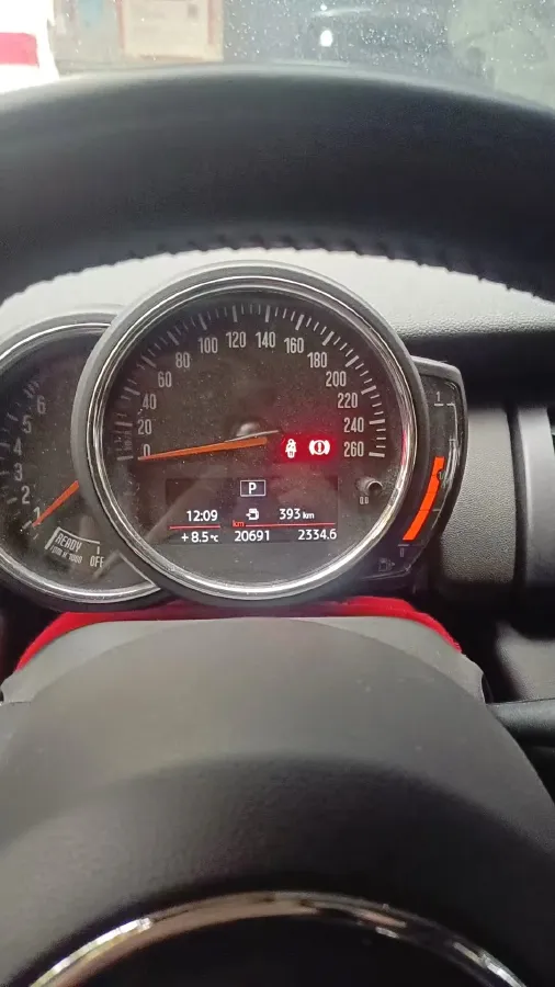 2021 MINI MINI 1.5T 102HP L3 7DCT,autocango,china used car exporter,china ev exporter,chinese used car exporter,chinese used ev exporter