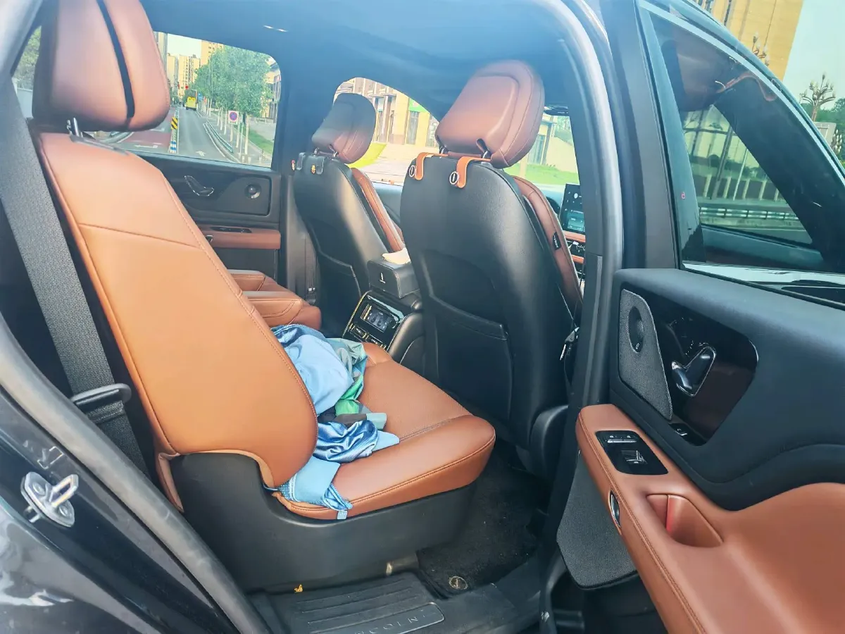 2023 Lincoln Aviator 3.0T 355HP V6 10AT,autocango,china used car exporter,china ev exporter,chinese used car exporter,chinese used ev exporter